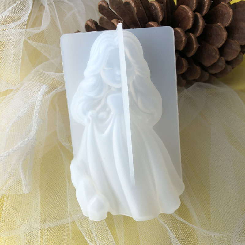 3D Printing Model - 3D Cute Princess Silicone Candle Mould